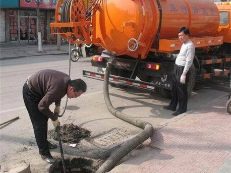 白玉清掏化粪池，健康生活从这里开始